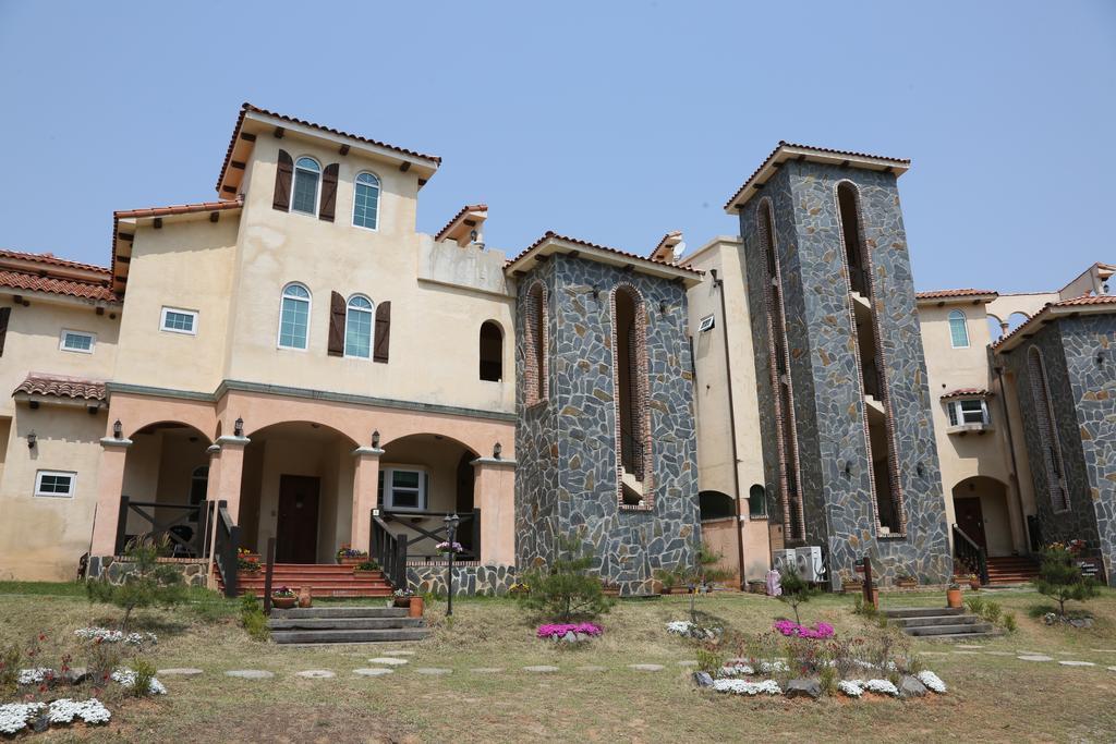 Miallet Pension Hongcheon Extérieur photo