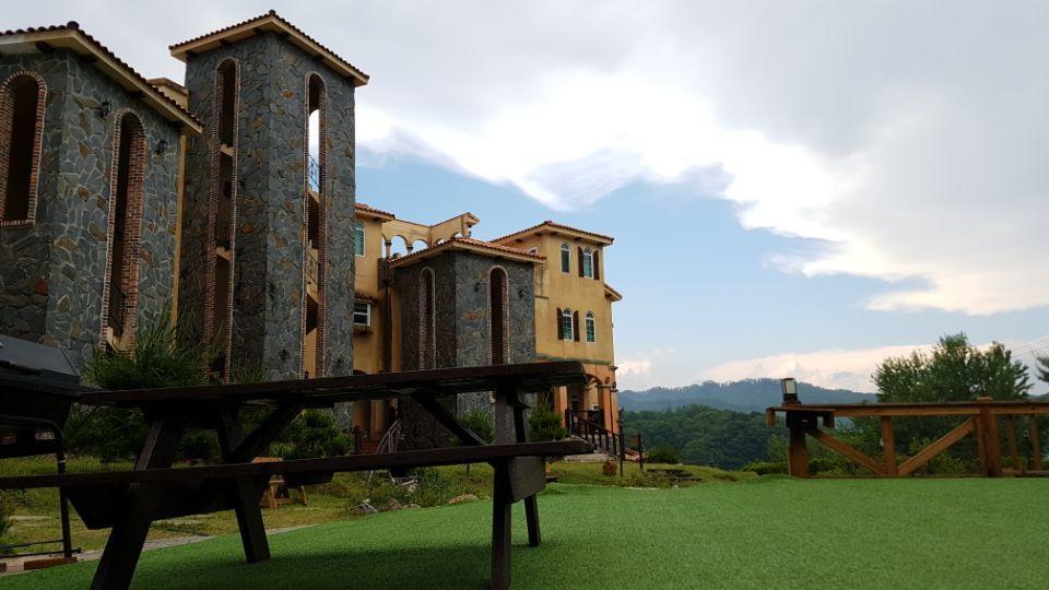 Miallet Pension Hongcheon Extérieur photo